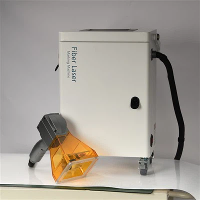 Máquina de marcação a laser de fibra portátil de 100 W